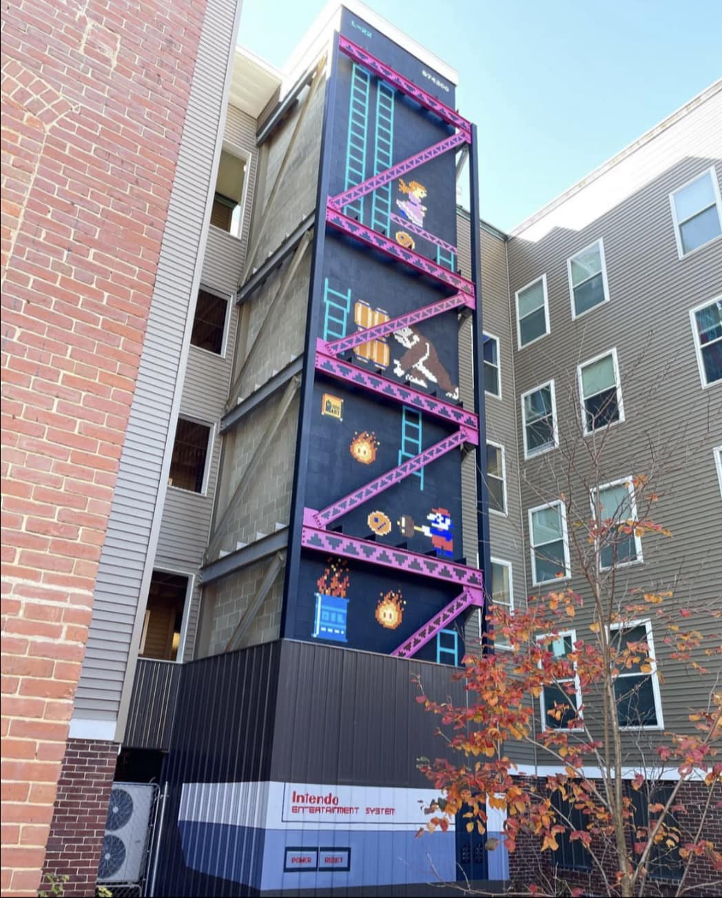 Epic Donkey Kong Elevator Shaft